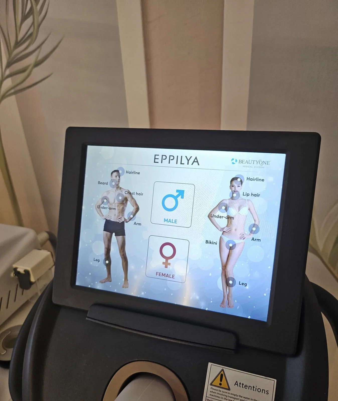 Aparatul de epilare definitivă cu laser diodă din salonul Cellulite Expert, București