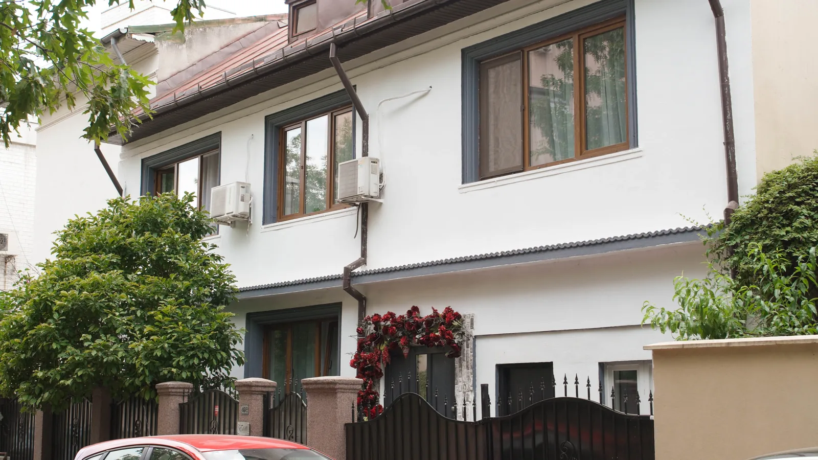 Clădirea în care se află studioul Cellulite Expert